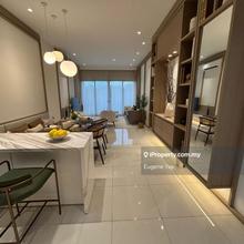 Condo,  Walking distance to MRT