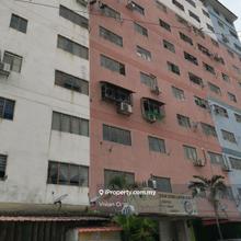 Angsana, USJ 1, for sale, Top floor, cheap, Subang Jaya, near Bus stat