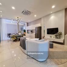 Great community. Near parks, schools, libraries, and shops.