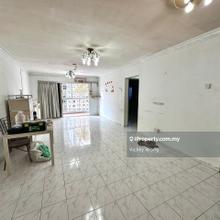 Desa Sri Puteri Block B Leasehold 831sf Renovated 2 Bed 2 Bath Balcony