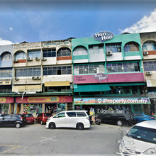 Freehold 4 Sty Shop Lot with High Return
