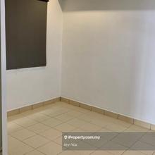 Townhouse Unit For Rent, Sommerset Close Bandar Tun Razak Cheras Disew