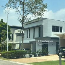 Partially Furnished 4500sf Setia Tropika Setia Eco Park 2 Sty Bungalow