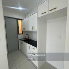 Actual unit / Facing Klcc View