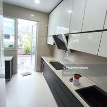 Ready move in 3 storey superlink terrace house for Rent