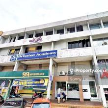 4 Storey Intermediate Shop For Sale