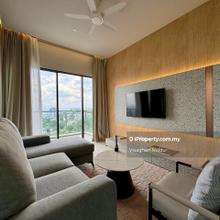 Luxury serviced residence w lush greenery view and a spacious layout