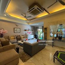 2 storey link house nice reno