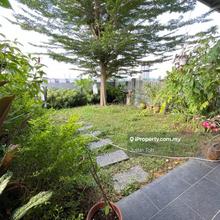 3 Storey link house move in condition for sale 