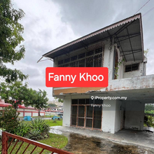 Facing Mainroad/Damai link Bungalow/Business purpose