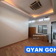 4 Car parks & Fully Reno 1.5 Sty Terrace Landed -Taman Hijau Jelutong