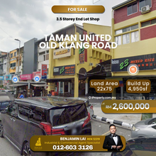 Taman United, KL 3.5 Storey End Lot Shop For Sale 