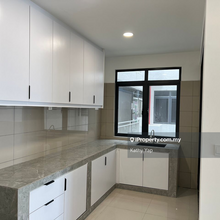 Lsh33 partly furnished 3 bedroom, welcome view to offer 