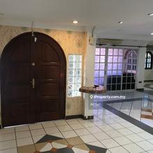 Usj1 Corner House for rent at rm 2.8k!