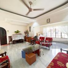 Big Land! Well-Kept Unit! Gated & Guarded!