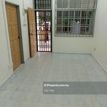 Terrace house for Sale
