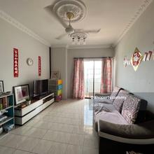 Bougainvilla Apartment for Sale with 2 Car Parks