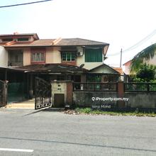 Terrace house for Sale