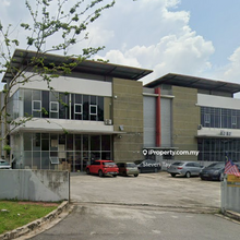 Corner 1.5 Storey Semi D factory in Semtec Industrial park 