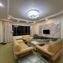 The Peak Condominium/ 2 carparks / Likas / Suria / Damai 