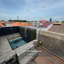Ss2 2.5sty commercial terrace for sale