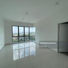 You Residences Corner 4 Bedrooms Unit, Very Cheap!