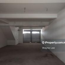 For Rent: Prime Shop Office with High Visibility & Business Potential!