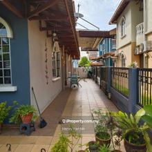 Cozy Semi-D House Kemuning Greenhills