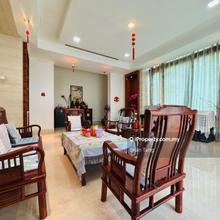 Big Garden Sierramas Bungalow For Sale 