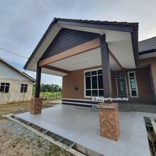 Banglo baru saiz lebih 1500sf dekat Y.K.K Peringat 
