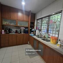 Terrace house for Sale