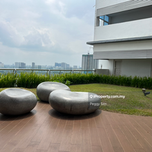 High floor ! Below market price !! 