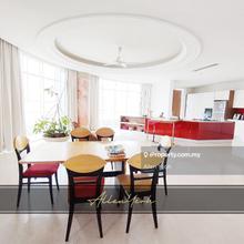 8 Gurney Luxury Condo, 10700sqft Private Pool, Renovated Gurney Drive