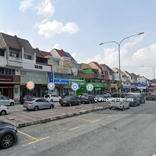 3 Storey Shop