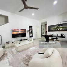 Newly Renovated, Corner with Private Garden, 24 Hours Gated & Guarded