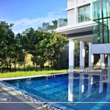 Actual Unit, Actual Price - Stunning Corner Unit With Great Land Area