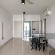 Walking distance to LRT, near to grocery, Cheap Cheap Cheap!!