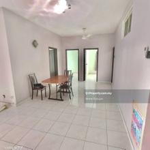 Near LRT Freehold Desa Impiana Condominium Puchong For Sale