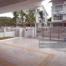 Areca residence, Laman Rimbunan