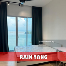 Quay West near Queensbay Usm rare 3 Bedroom Fully Furnish Seaview