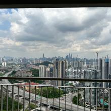 Condominium for Sale Below Market Value nice KLCC view