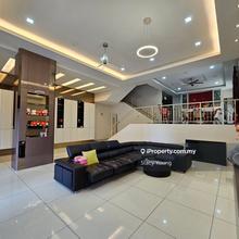Super cheap freehold 3sty renovated semi-D