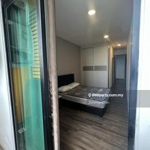 Hk square dual key unit for rent 