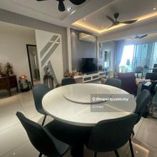 Worth Buy Unit Skyridge Garden 1450sf Partially Furnished 3 Car Park