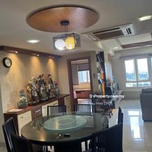 Condo with 3 parking bays near to Mid  vallley