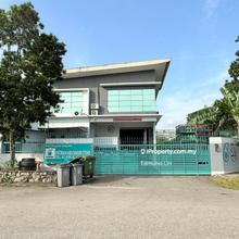 Kempas Utama Semi D Factory Corner Lot Light Industrial Unit