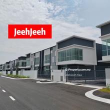 1.5 Semi-D Factory / Warehouse for Rent @ Sungai Petani Kedah 