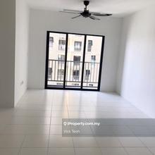 Tri Pinnacle Basic Unit Lighting & Fan 800sf Tanjong Tokong
