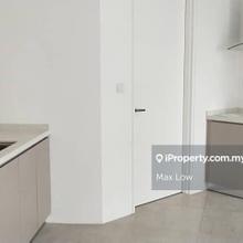 Corner Unit low floor 1900sf