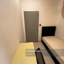 Tr Residence Room For Rent